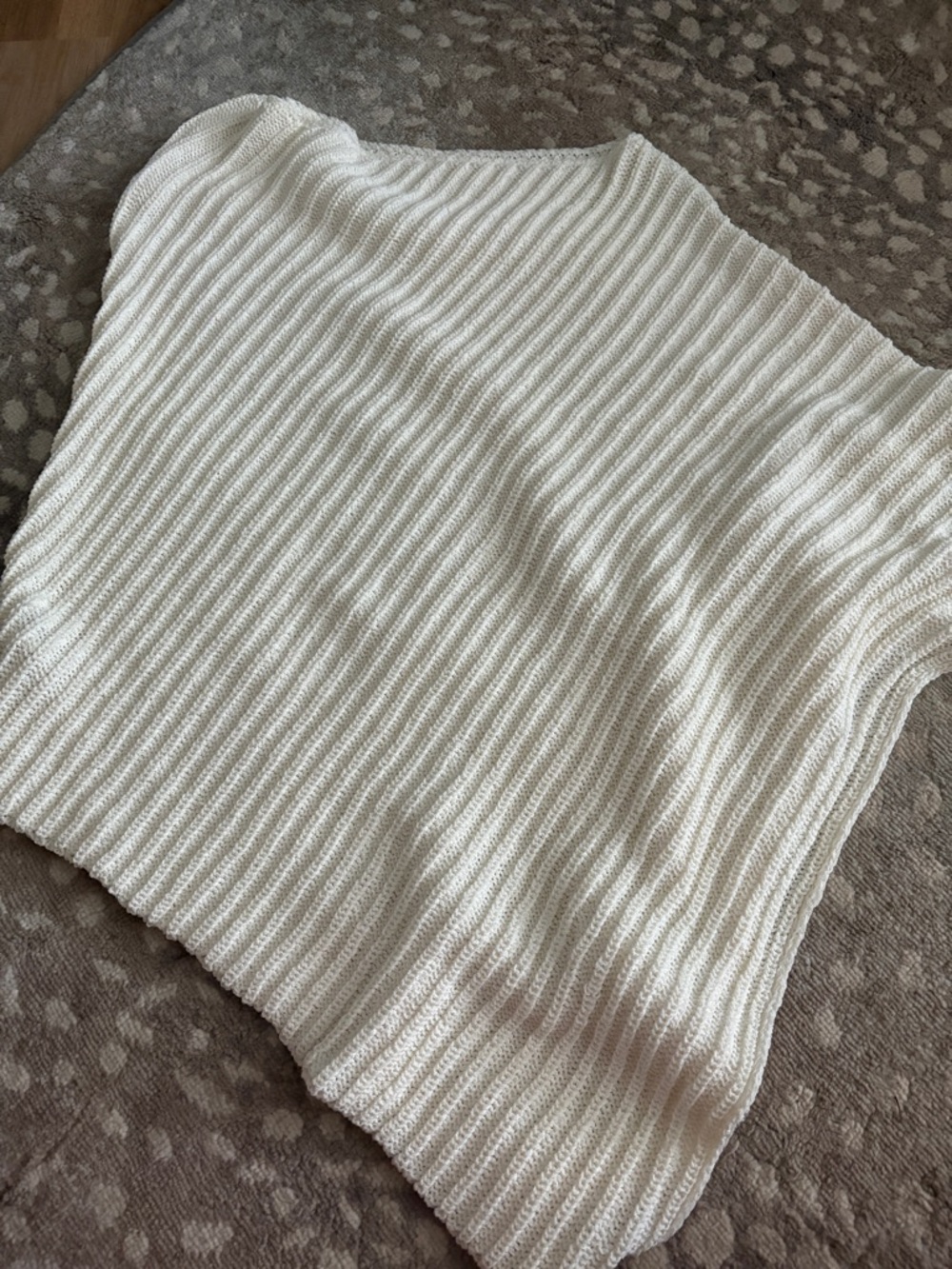 Amazon Cream Ribbed Knit Short Sleeve Top